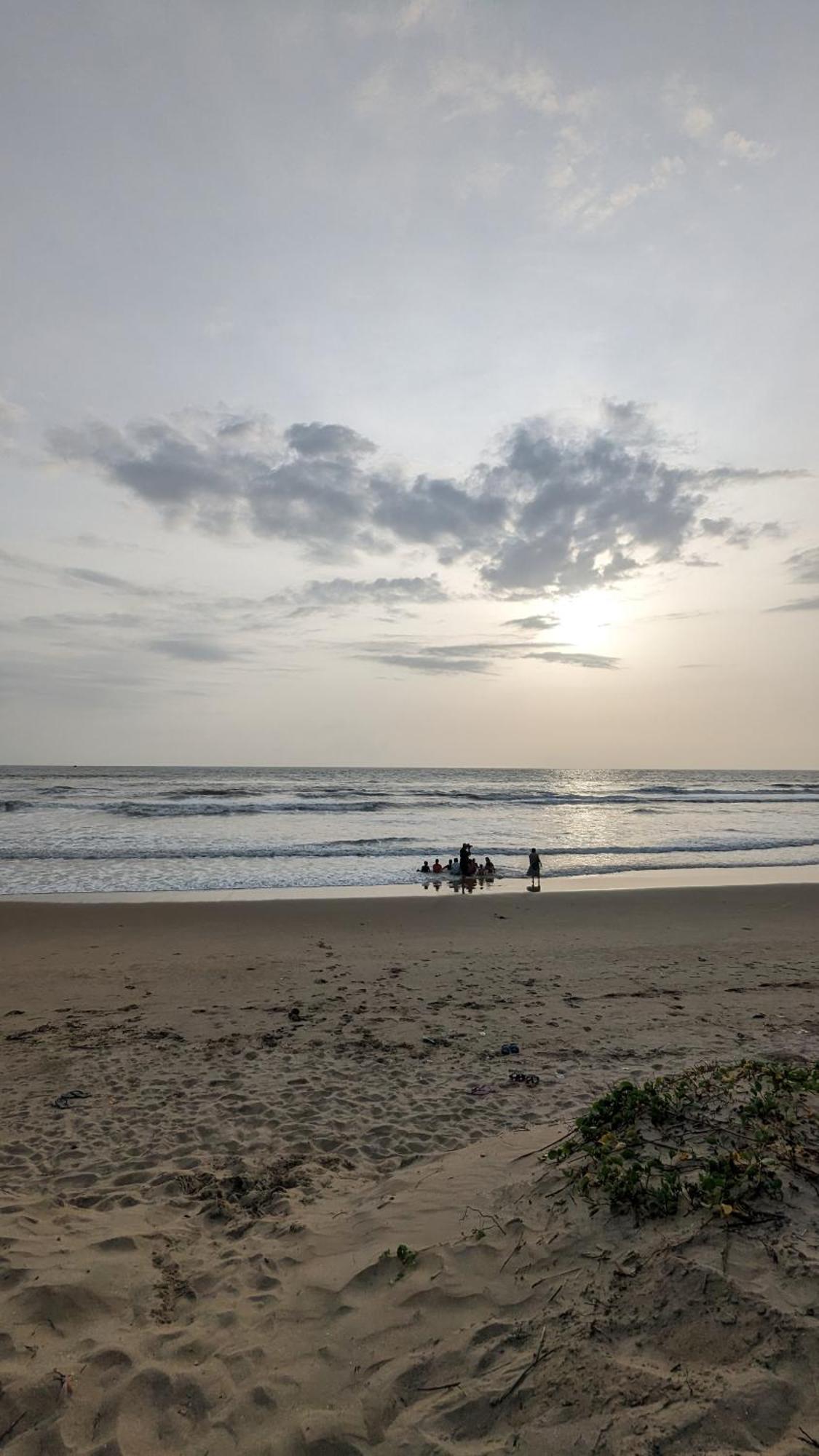 5 Mile Beach Resort Kumta Kültér fotó