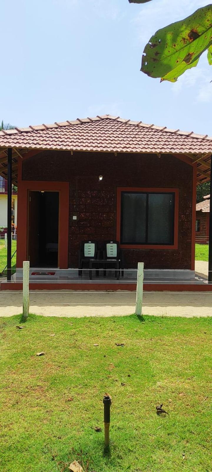 5 Mile Beach Resort Kumta Kültér fotó