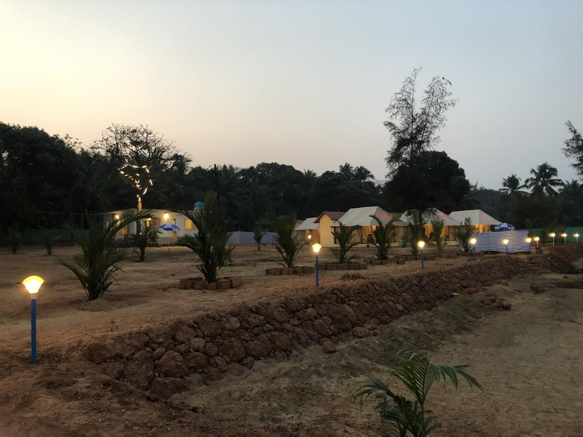 5 Mile Beach Resort Kumta Kültér fotó