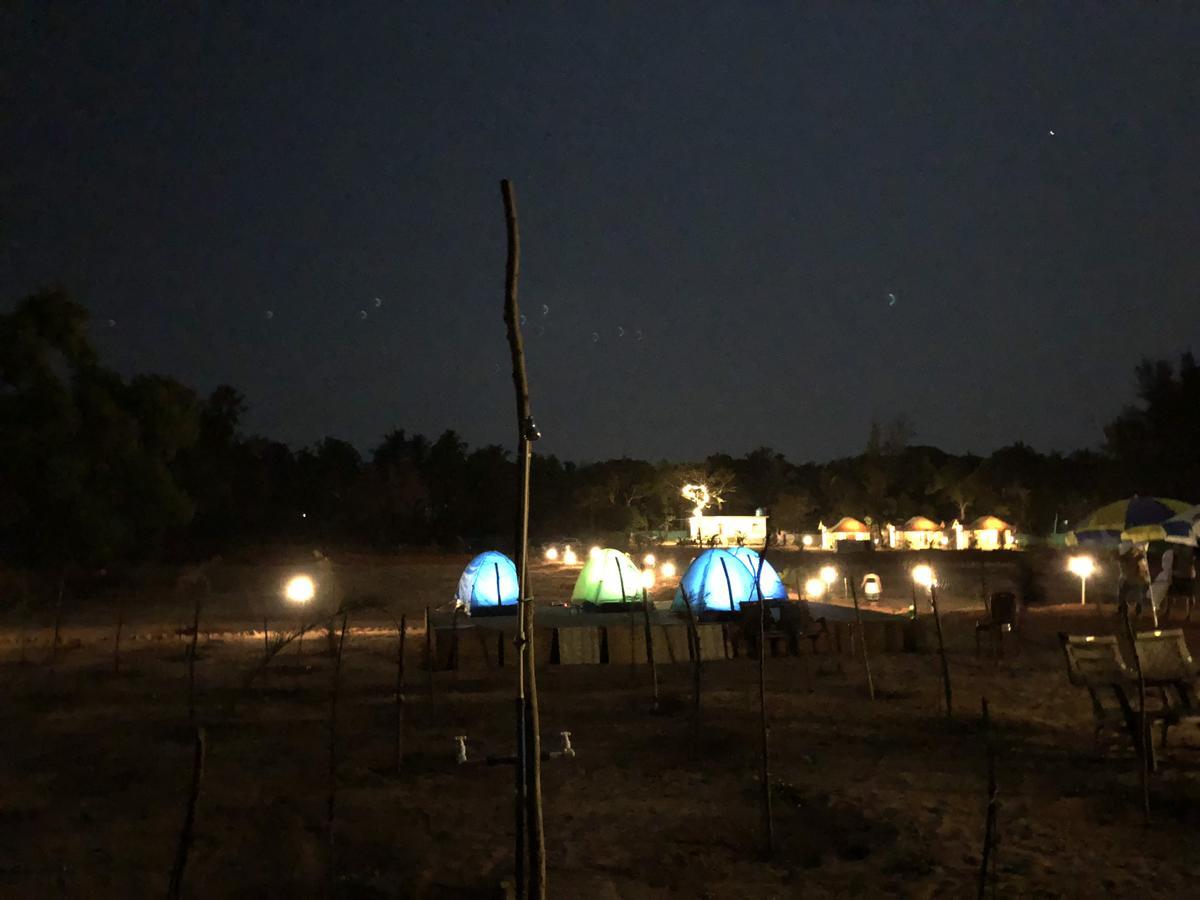 5 Mile Beach Resort Kumta Kültér fotó
