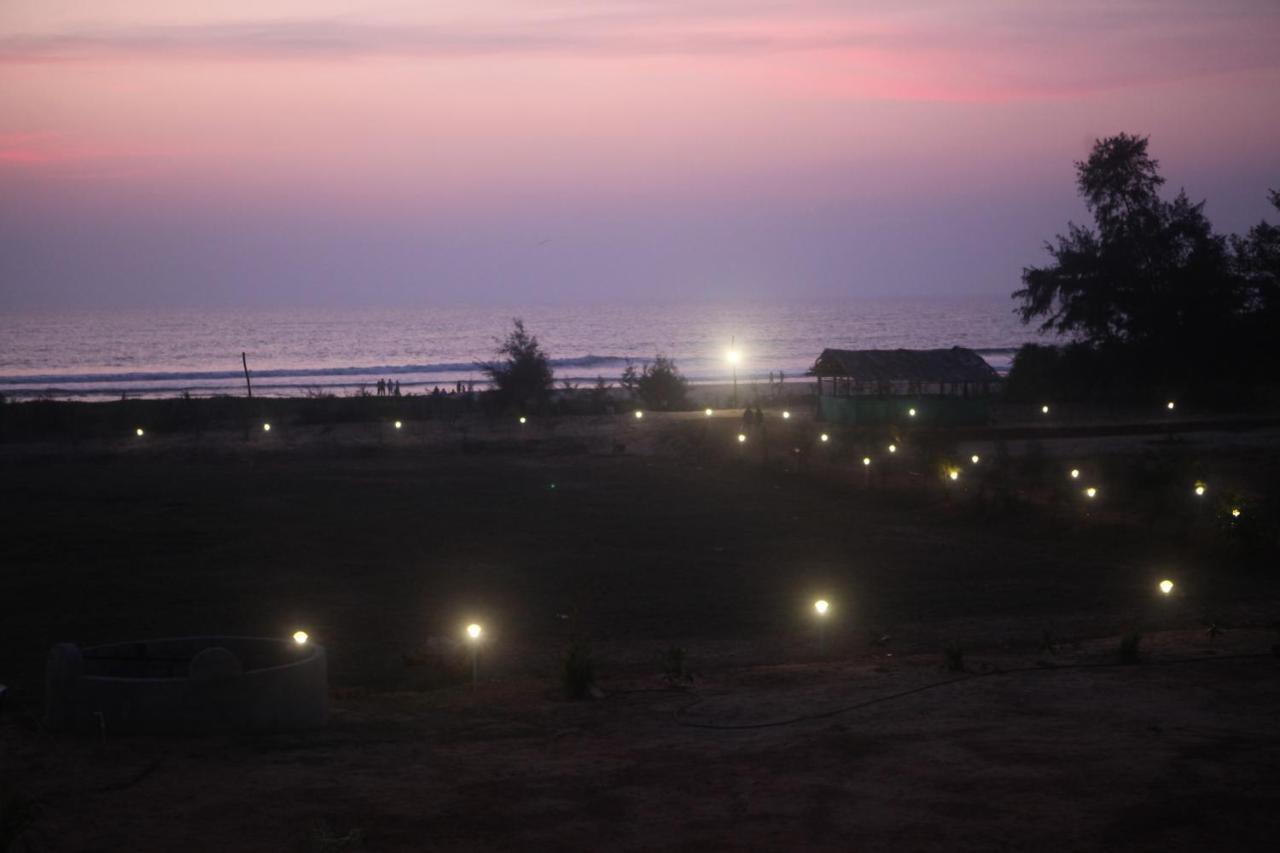 5 Mile Beach Resort Kumta Kültér fotó
