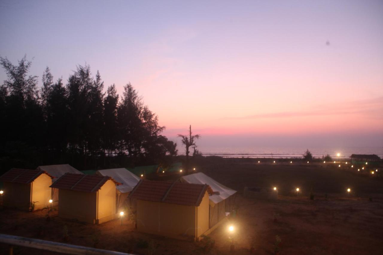 5 Mile Beach Resort Kumta Kültér fotó